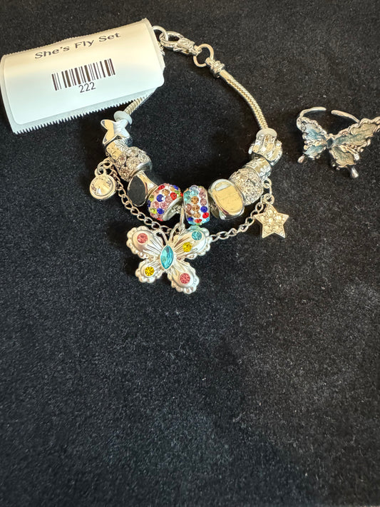 She’s Fly Set  (Adjustable Ring)